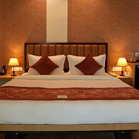 Regenta Inn Devanahalli Bangalore, Airport Road Екстер'єр фото