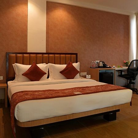 Regenta Inn Devanahalli Bangalore, Airport Road Екстер'єр фото