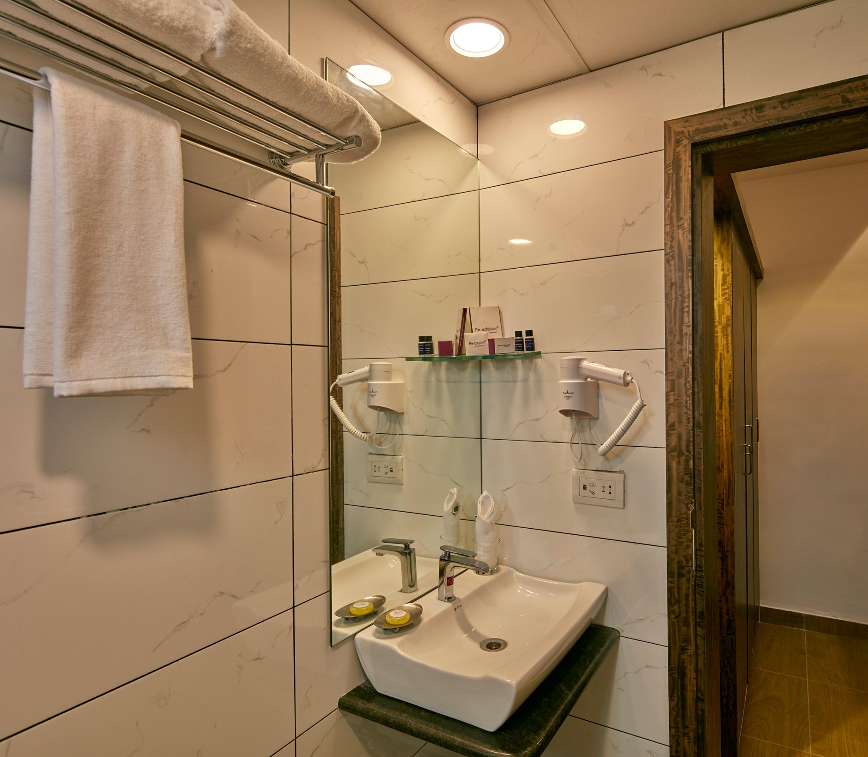 Regenta Inn Devanahalli Bangalore, Airport Road Екстер'єр фото