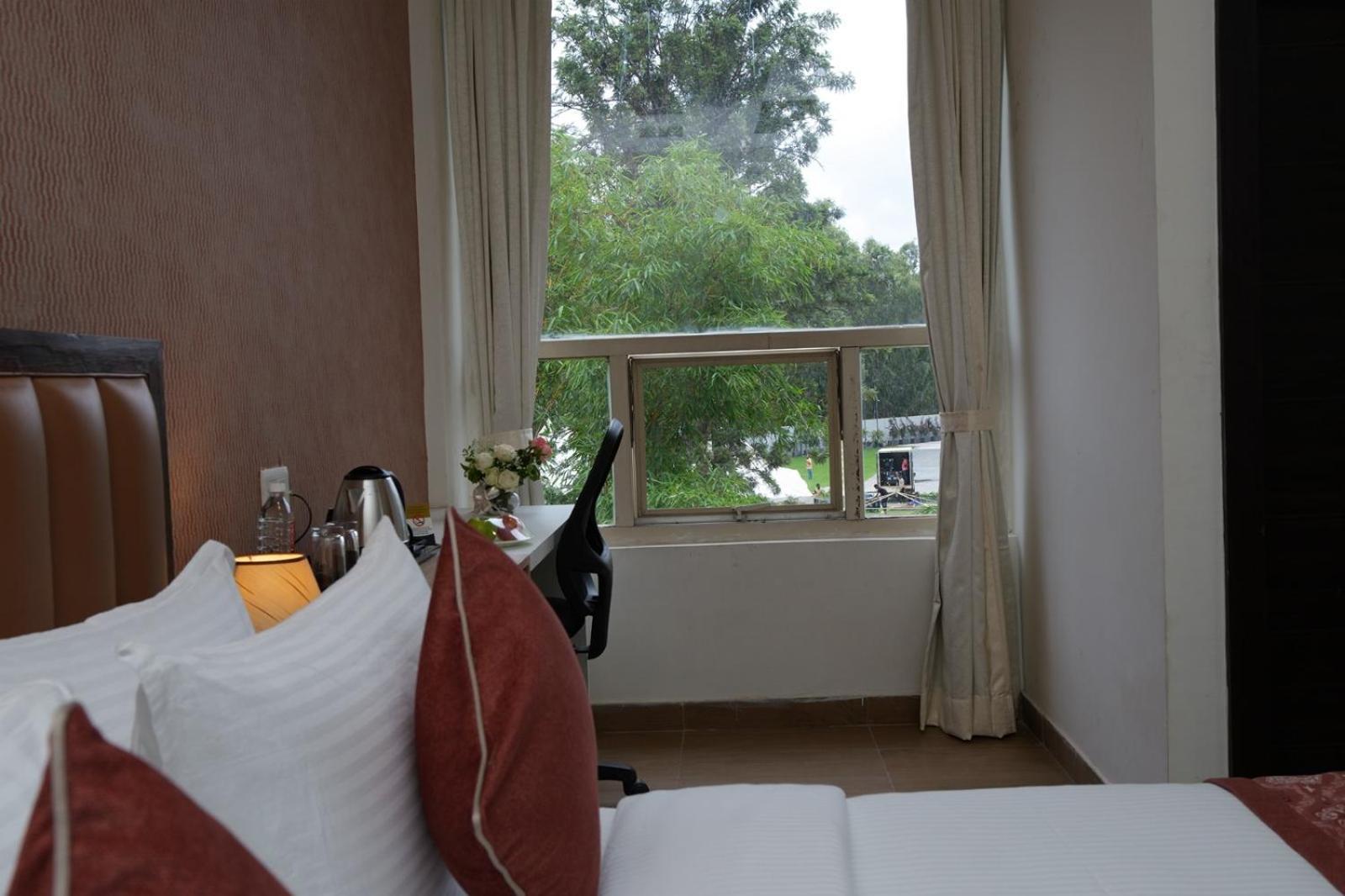Regenta Inn Devanahalli Bangalore, Airport Road Екстер'єр фото