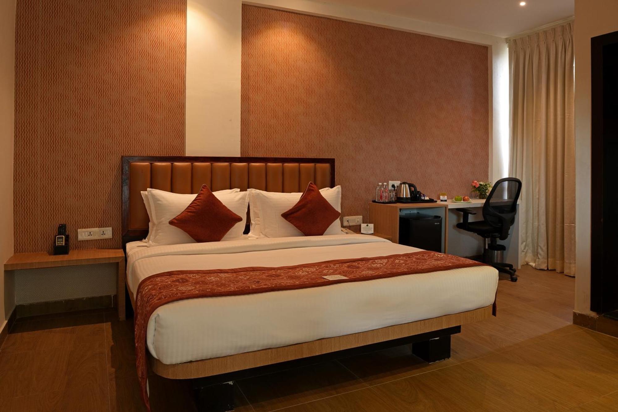 Regenta Inn Devanahalli Bangalore, Airport Road Екстер'єр фото
